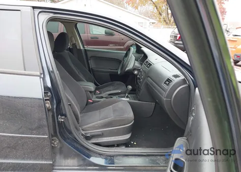 2009 Ford Fusion Se z USA, uszkodzony, nr VIN 3FAHP07Z89R197487